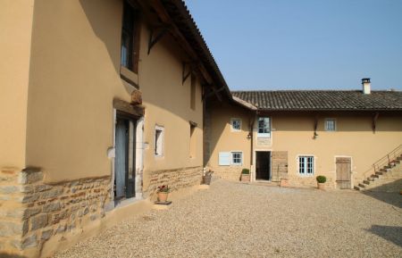 G&icirc;te n&deg;G243010 Messimy-sur-Sa&ocirc;ne - Ain - photo