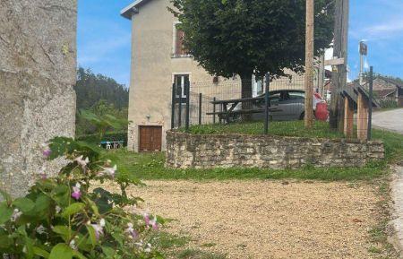 G&icirc;te n&deg;G410003 Sonthonnax-la-Montagne - Ain - photo