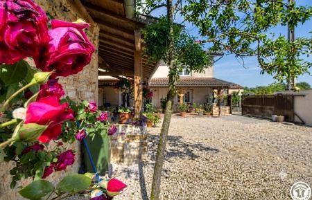 G&icirc;te n&deg;G175001 Gorrevod - Ain - photo