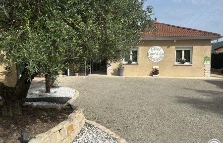 G&icirc;te n&deg;G290010 P&eacute;rouges - Ain - photo