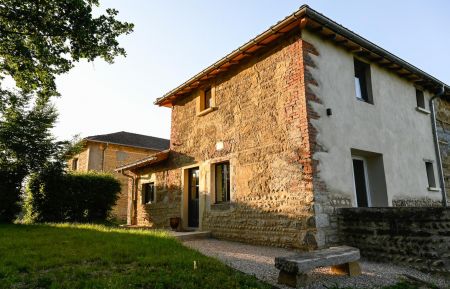 G&icirc;te n&deg;G145010 Dompierre-sur-Veyle - Ain - photo