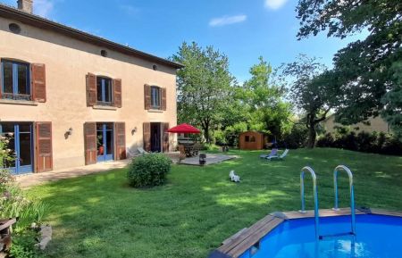 G&icirc;te n&deg;G352001 Saint-&Eacute;tienne-sur-Reyssouze - Ain - photo