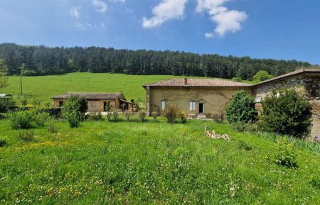 G&icirc;te n&deg;G241080 Meillonnas - Ain - photo