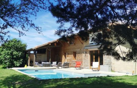 G&icirc;te n&deg;G147001 Domsure - Ain - photo